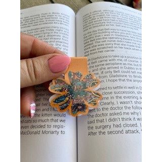 Magnetic Bookmark Holographic, Laminated Wildflower Design